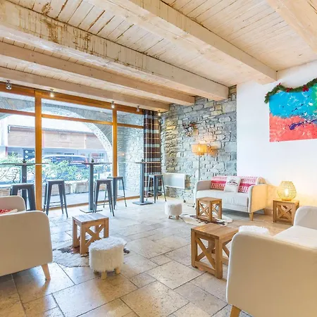 Apartmán Avec Piscine Et Sauna - 6 Pers - Fr-1-296-432 *