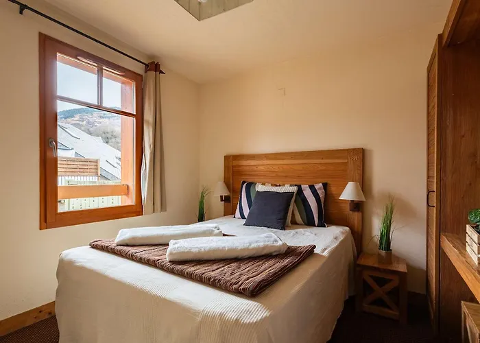 Avec Piscine Et Sauna - 6 Pers - Fr-1-296-432 Apartmán